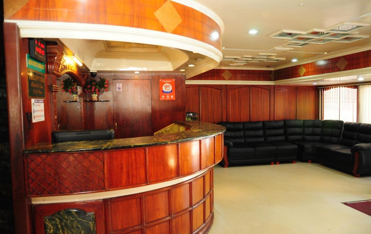 Hotel Venus Ооти Екстериор снимка