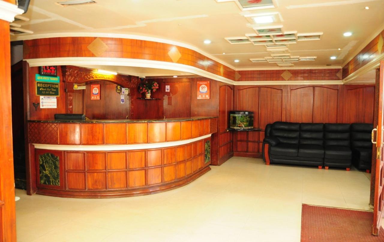 Hotel Venus Ооти Екстериор снимка